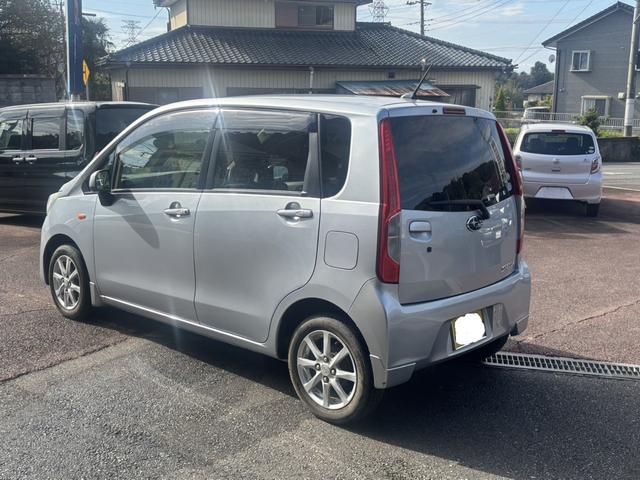 ステラ Ｌリミテッド　４ＷＤ　ＣＤチューナー　ワンオーナー　スマートキー　純正アルミ（12枚目）