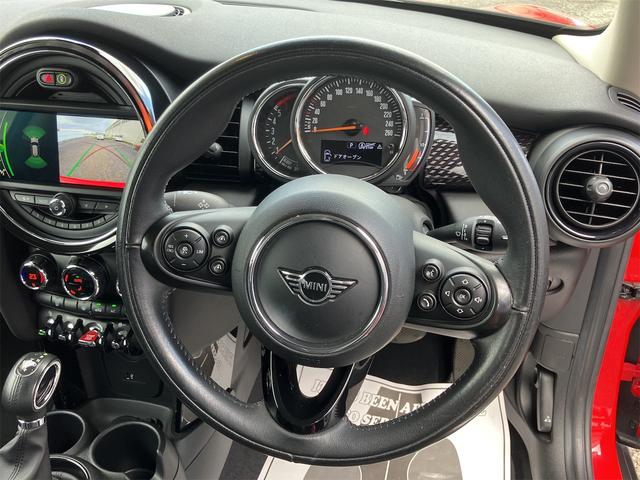ＭＩＮＩ クーパーＳＤ　純正ナビ　バックカメラ　ＥＴＣ　１７インチアルミホイール　ＬＥＤヘッドライト　スマートキー　ワンオーナー　フォグランプ　衝突軽減ブレーキ（24枚目）