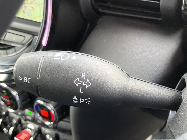 ＭＩＮＩ クーパーＳＤ　純正ナビ　バックカメラ　ＥＴＣ　１７インチアルミホイール　ＬＥＤヘッドライト　スマートキー　ワンオーナー　フォグランプ　衝突軽減ブレーキ（40枚目）