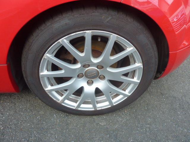 ＴＴクーペ ２．０ＴＦＳＩ　レッドが似合う大人の方々へ（26枚目）