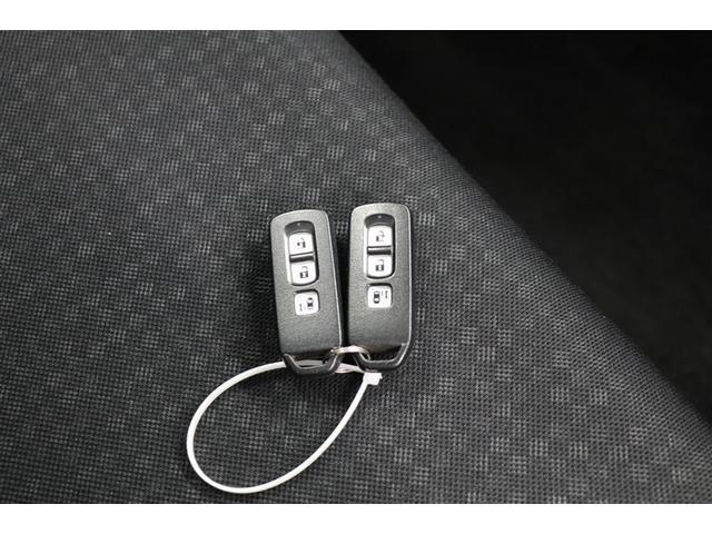 G・Lパッケージ 電動スライドドア スマートキー 盗難防止システム HIDヘッドライト ETC バックカメラ 横滑り防止装置 アルミホイール ベンチシート ワンセグ ミュージックプレイヤー接続可 メモリーナビ CD(12枚目)
