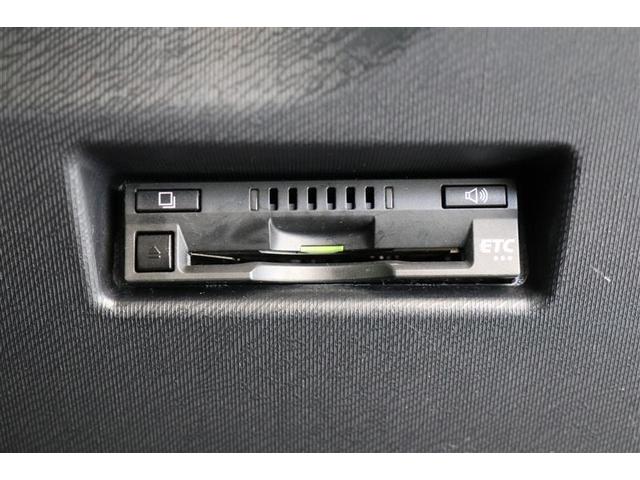 S スマートキー 盗難防止システム ETC バックカメラ 横滑り防止装置 ワンセグ ミュージックプレイヤー接続可 衝突防止システム メモリーナビ CD ABS エアバッグ エアコン パワーステアリング(7枚目)