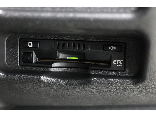 ハイエースバン ロングDX 4WD キーレスエントリー ETC バックカメラ ワンセグ メモリーナビ 盗難防止システム 横滑り防止装置 ミュージックプレイヤー接続可 衝突防止システム エアバッグ エアコン パワーステアリング(7枚目)