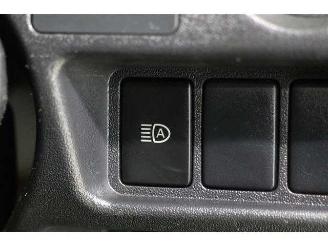 ハイエースバン ロングDX 4WD キーレスエントリー ETC バックカメラ ワンセグ メモリーナビ 盗難防止システム 横滑り防止装置 ミュージックプレイヤー接続可 衝突防止システム エアバッグ エアコン パワーステアリング(9枚目)