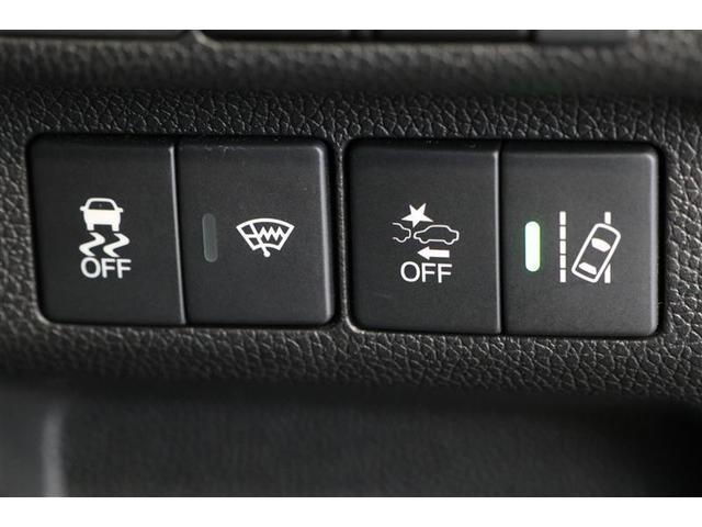 フリード＋ Ｇ　４ＷＤ　メモリーナビ　ＥＴＣ　バックカメラ　両側電動スライドドア　アルミホイール　フルセグ　ＤＶＤ再生　衝突防止システム　スマートキー　盗難防止システム　横滑り防止装置　ミュージックプレイヤー接続可（11枚目）