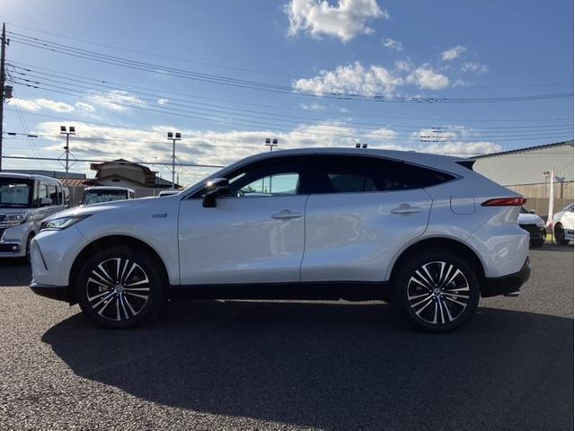 ハリアーPHEV Z 4WD メモリーナビ ETC バックカメラ 革シート アルミホイール フルセグ オートクルーズコントロール 100V電源 衝突防止システム LEDヘッドランプ スマートキー パワーシート ワンオーナー(2枚目)