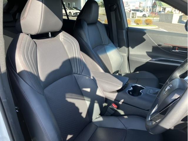 ハリアーPHEV Z 4WD メモリーナビ ETC バックカメラ 革シート アルミホイール フルセグ オートクルーズコントロール 100V電源 衝突防止システム LEDヘッドランプ スマートキー パワーシート ワンオーナー(13枚目)