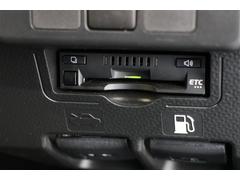 �롼�ߡ� �ǡ����꡼�ʥӡ��ţԣá��Хå�����顡ξ¦��ư���饤�ɥɥ� 0401292A20251122T002 4