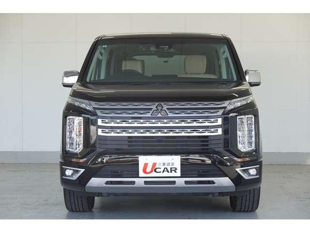 デリカD:5 P オリジナル10.1型ナビ 後席モニター(4枚目)