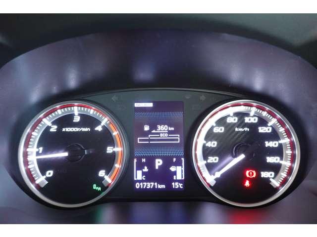 デリカD:5 P オリジナル10.1型ナビ 後席モニター(13枚目)