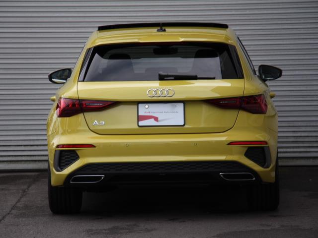 Ａ３ スポーツバック３０ＴＦＳＩ　Ｓライン　サンルーフ／コンビニエンス＆アシスタンスＰＫ／ラグジュアリーＰＫＧ／ＳＬｉｎｅプラスＰＫＧ／ナビゲーションＰＫＧ／テクノロジーＰＫＧ／マトリクスＬＥＤライト／プライバシーガラス／テレビチューナー（5枚目）