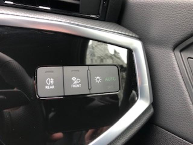 Ｑ３スポーツバック ３５ＴＦＳＩ　Ｓライン　パーシャルレザー／コンビニエンス＆アシスタンスＰＫ／プラスＰＫ／スマートフォンインターフェイス／ＡｐｐｌｅＣａｒＰｌａｙシートヒーター／スマホ充電／アダプティブクルコン／バーチャルコックピット／禁煙（33枚目）