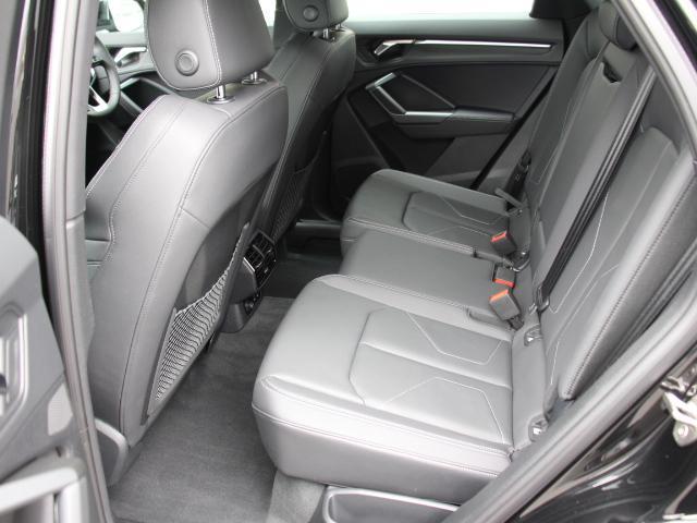 Ｑ３スポーツバック ３５ＴＦＳＩ　Ｓライン　パーシャルレザー／コンビニエンス＆アシスタンスＰＫ／プラスＰＫ／スマートフォンインターフェイス／ＡｐｐｌｅＣａｒＰｌａｙシートヒーター／スマホ充電／アダプティブクルコン／バーチャルコックピット／禁煙（49枚目）