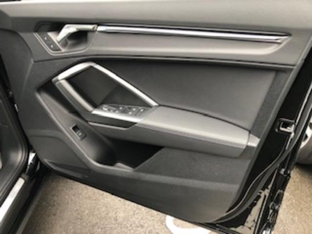 Ｑ３スポーツバック ３５ＴＦＳＩ　Ｓライン　パーシャルレザー／コンビニエンス＆アシスタンスＰＫ／プラスＰＫ／スマートフォンインターフェイス／ＡｐｐｌｅＣａｒＰｌａｙシートヒーター／スマホ充電／アダプティブクルコン／バーチャルコックピット／禁煙（59枚目）