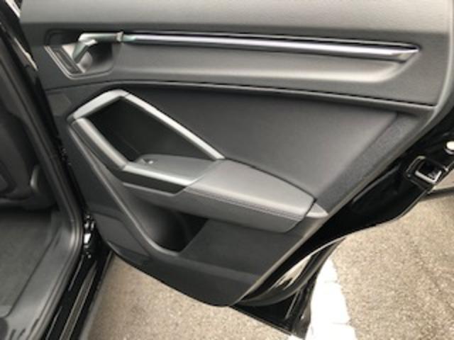 Ｑ３スポーツバック ３５ＴＦＳＩ　Ｓライン　パーシャルレザー／コンビニエンス＆アシスタンスＰＫ／プラスＰＫ／スマートフォンインターフェイス／ＡｐｐｌｅＣａｒＰｌａｙシートヒーター／スマホ充電／アダプティブクルコン／バーチャルコックピット／禁煙（60枚目）