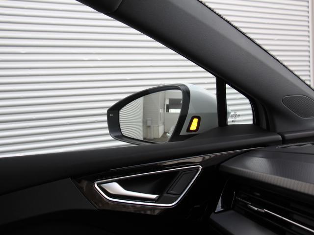 Ｑ４スポーツバック ｅ－トロン ４０　ｅ－ｔｒｏｎ　パーシャルレザー／ＡＤインテリアＰＫ／マトリクスＬＥＤライト／シートヒーター／電動テールゲート／アンビエント／リアＵＳＢ／１９インチＡＷ／アダプティブクルコン／バーチャルコックピット／タイヤ新品／禁煙（18枚目）