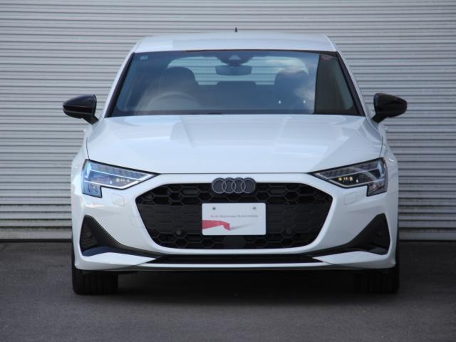 ���E�I�ȃv���~�A���R���p�N�g�N���X�Ɉʒu���A��S����ƂȂ�A�E�f�B�u�`�R�@�X�|�[�c�o�b�N�i�r�����������������j�v