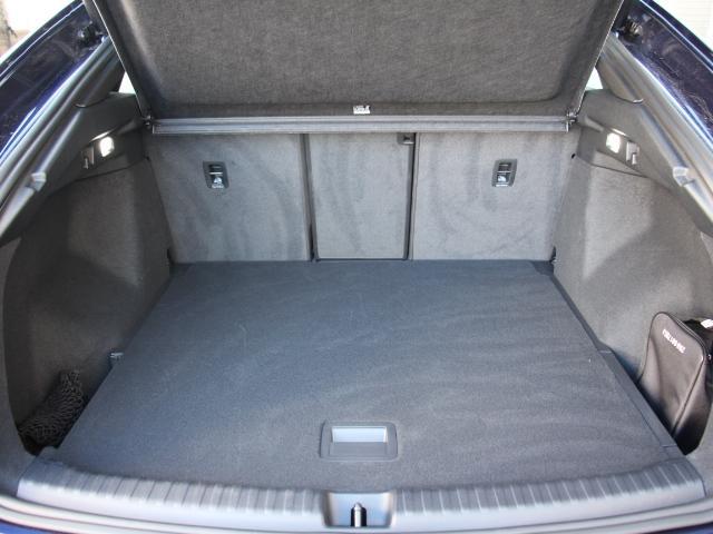 �׎��̗e�ʂ͂T�R�T���b�^�[�B