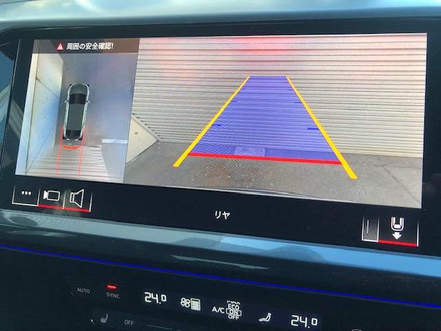 �o�b�N�J�����I�o�b�N�J�����f���╡���J�����̉f���Ŏ��Ԉʒu�����m�点�B�܂��Z���T�[�ɂ���Q�����m�ƌx�����ł��m�点���܂��B