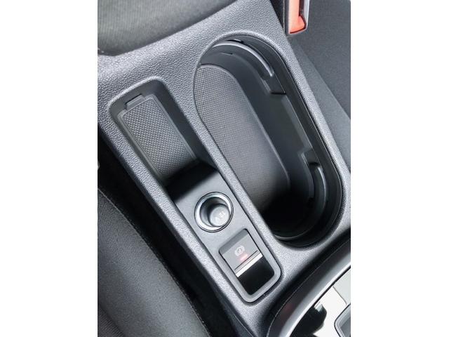 A3セダン 30TFSIアドバンスド コンビニエンス&アシスタンスP/ナビゲーションP/テクノロジーP/地デジTV/パークアシスト/シートヒータ/スマホインターフェイス/スマホ充電/リアUSB/バーチャルコックピット/アダプティブクルコン(35枚目)