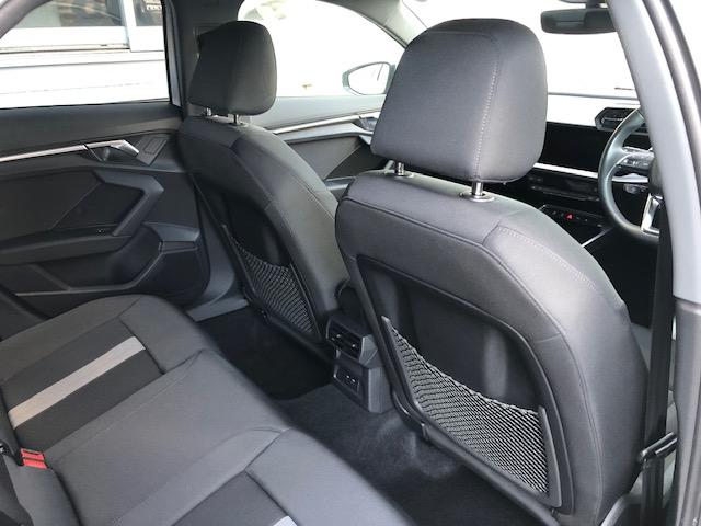 A3セダン 30TFSIアドバンスド コンビニエンス&アシスタンスP/ナビゲーションP/テクノロジーP/地デジTV/パークアシスト/シートヒータ/スマホインターフェイス/スマホ充電/リアUSB/バーチャルコックピット/アダプティブクルコン(55枚目)