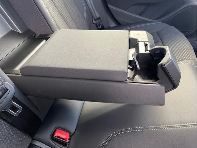 ���A�E�Z���^�[�A�[�����X�g�I�h�����N�z���_�[�͂Q�����I