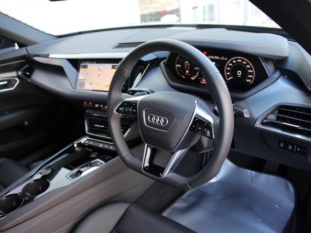 e-トロンGTクワトロ ベースグレード パーシャルレザー/テクノロジーPKG/20インチアルミ/マトリクスLEDライト/レーザーライト/ブレーキタングステンコーティング/レッドキャリパー/バング&オルフセンサウンド/プライバシーガラス/禁煙(28枚目)