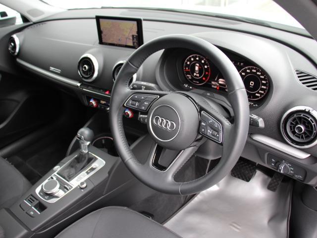 A3 スポーツバック1.4TFSI MMIナビPK/アシスタンスPK/LEDライトPK/アドバンストキー/10スピーカーサウンド/リアカメラ/バーチャルコックピット/アダプティブクルーズコントロール/リアフィルム/ワンオーナー/禁煙(12枚目)