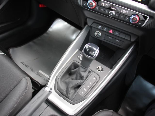 トランスミッションは７速Ｓトロニックを採用！