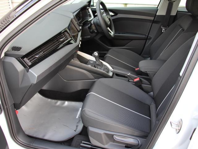 フロントシート