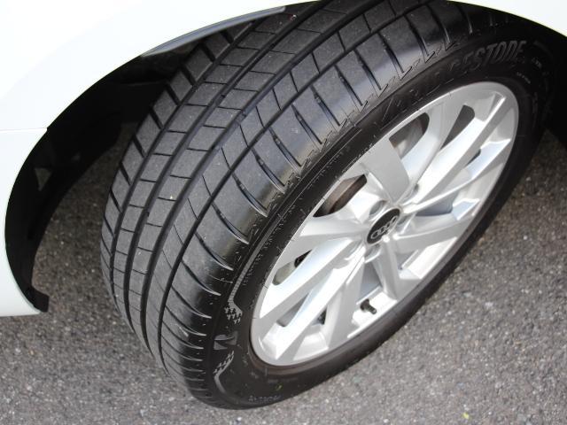 タイヤの溝もたっぷり残量がございます！