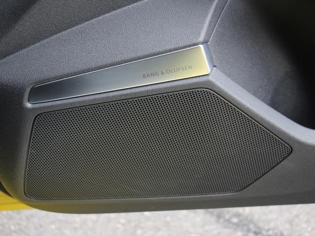 A3 スポーツバック30TFSI Sライン サンルーフ/パーシャルレザー/コンビニエンス&アシスタンス/ラグジュアリー/SLineプラス/ナビP/テクノロジーP/バング&オルフセンサウンド/TV/マトリクスLEDライト/プライバシーガラス/(23枚目)