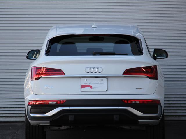 Q5スポーツバック Sライン ダイナミックエディション 特別仕様車/ファインナッパレザーシート/SLineプラスPK/コンフォートPK/地デジTV/4席シートヒーター/マトリクスLEDライト/電動ゲート/オプション20インチアルミ/ワンオーナー/禁煙(7枚目)