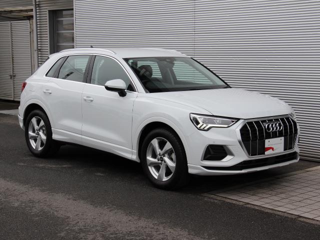 Q3 35TFSIアドバンスド 2025y型/パーシャルレザー/ラグジュアリーP/コンビニ&アシスタンスP/シートヒーター/スマホンインターフェイス/アップルカープレイ/アクティブクルコン/バーチャルコックピット/ワンオーナー/禁煙(3枚目)