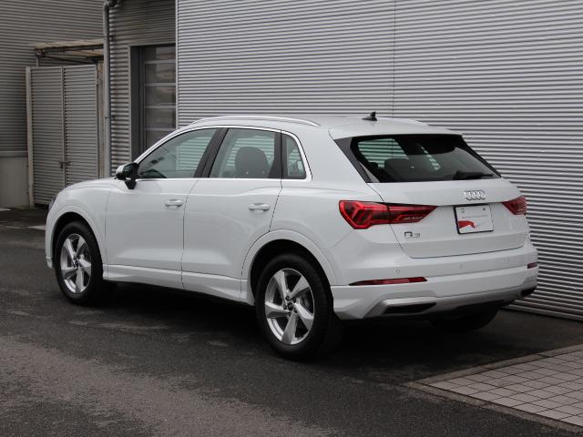 Q3 35TFSIアドバンスド 2025y型/パーシャルレザー/ラグジュアリーP/コンビニ&アシスタンスP/シートヒーター/スマホンインターフェイス/アップルカープレイ/アクティブクルコン/バーチャルコックピット/ワンオーナー/禁煙(8枚目)