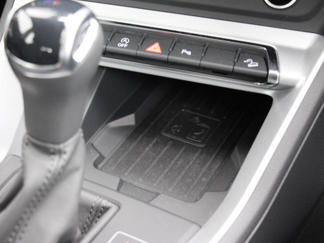 Q3 35TFSIアドバンスド 2025y型/パーシャルレザー/ラグジュアリーP/コンビニ&アシスタンスP/シートヒーター/スマホンインターフェイス/アップルカープレイ/アクティブクルコン/バーチャルコックピット/ワンオーナー/禁煙(19枚目)