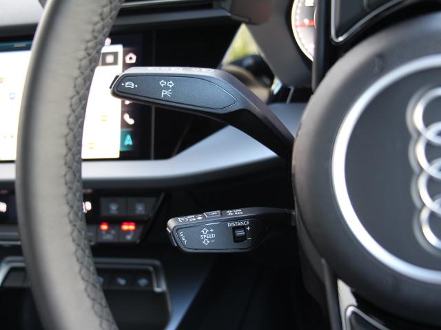 A3 スポーツバック30TFSIアドバンスド 2025y1.5Lエンジンモデル/コンビニエンス&アシスタンスPK/ナビゲーションPK/電動シート/シートヒーター/スマートフォンインターフェイス/パークアシスト/ハイビームアシスト/1オーナー/禁煙(12枚目)