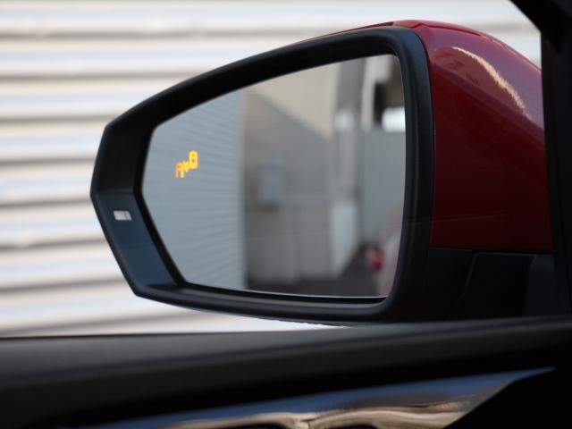 A1スポーツバック 25TFSI アドバンスド コンビニエンス&アシスタンスPK/ナビゲーションPK/スマートフォンインターフェイス/コントラストルーフ/アウディコネクト/ワイヤレスチャージング/アダプティブクルーズコントロール/ワンオーナー/禁煙(13枚目)