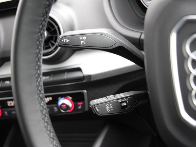 Ｑ２ ３５ＴＦＳＩアドバンスド　コンビニエンス＆アシスタンスＰＫＧ／ナビゲーションＰＫＧ／テクノロジーＰＫＧ／スマートフォンインターフェイス／シートヒーター／アダプティブクルーズコントロール／バーチャルコックピット／禁煙（12枚目）