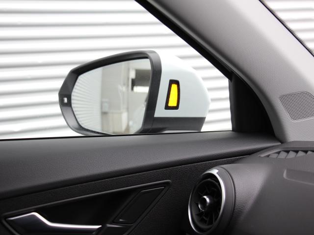 Ｑ２ ３５ＴＦＳＩアドバンスド　コンビニエンス＆アシスタンスＰＫＧ／ナビゲーションＰＫＧ／テクノロジーＰＫＧ／スマートフォンインターフェイス／シートヒーター／アダプティブクルーズコントロール／バーチャルコックピット／禁煙（13枚目）