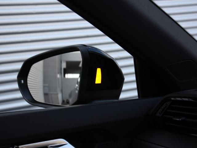 Q3 35TFSI Sライン パーシャルレザーシート/コンビニエンス&アシスタンスPKG/プラスPKG/スマートフォンインターフェイス/Apple CarPlay/ワイヤレスチャージ/19インチアルミ/ワンオーナー/禁煙(14枚目)