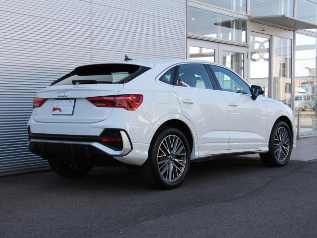 Ｑ３スポーツバック ３５ＴＦＳＩ　Ｓライン　２０２５ｙモデル／パーシャルレザー／コンビニエンス＆アシスタンスＰＫＧ／プラスＰＫＧ／スマートフォンインターフェイス／スマホ充電／バーチャルコックピット／アダプティブクルーズコントロール／禁煙（6枚目）