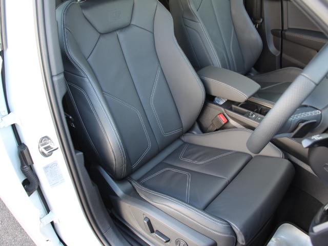 Ｑ３スポーツバック ３５ＴＦＳＩ　Ｓライン　２０２５ｙモデル／パーシャルレザー／コンビニエンス＆アシスタンスＰＫＧ／プラスＰＫＧ／スマートフォンインターフェイス／スマホ充電／バーチャルコックピット／アダプティブクルーズコントロール／禁煙（23枚目）