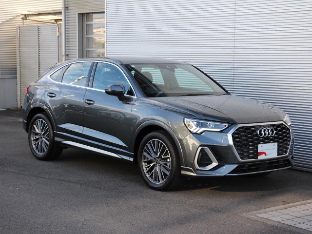 Q3スポーツバック 35TFSI Sライン パーシャルレザー/コンビニエンス&アシスタンスPKG/プラスPKG/スマートフォンインターフェイス/スマホ充電/バーチャルコックピット/アダプティブクルーズコントロール/1オーナー/禁煙(3枚目)