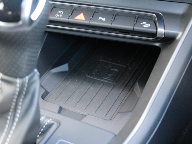 Q3スポーツバック 35TFSI Sライン パーシャルレザー/コンビニエンス&アシスタンスPKG/プラスPKG/スマートフォンインターフェイス/スマホ充電/バーチャルコックピット/アダプティブクルーズコントロール/1オーナー/禁煙(22枚目)