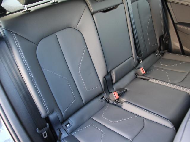 Q3スポーツバック 35TFSI Sライン パーシャルレザー/コンビニエンス&アシスタンスPKG/プラスPKG/スマートフォンインターフェイス/スマホ充電/バーチャルコックピット/アダプティブクルーズコントロール/1オーナー/禁煙(24枚目)