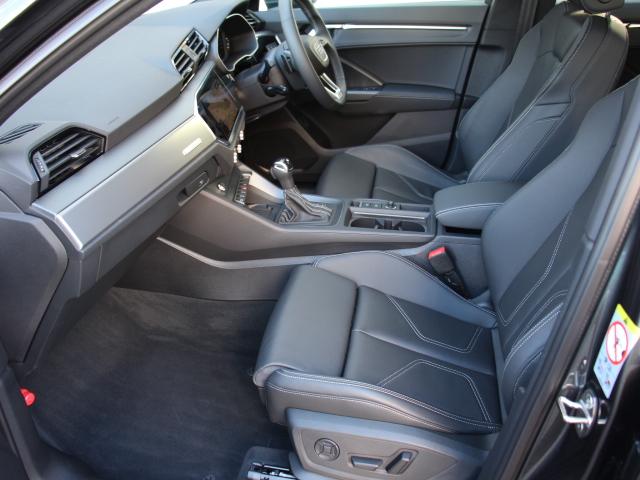 Q3スポーツバック 35TFSI Sライン パーシャルレザー/コンビニエンス&アシスタンスPKG/プラスPKG/スマートフォンインターフェイス/スマホ充電/バーチャルコックピット/アダプティブクルーズコントロール/1オーナー/禁煙(25枚目)