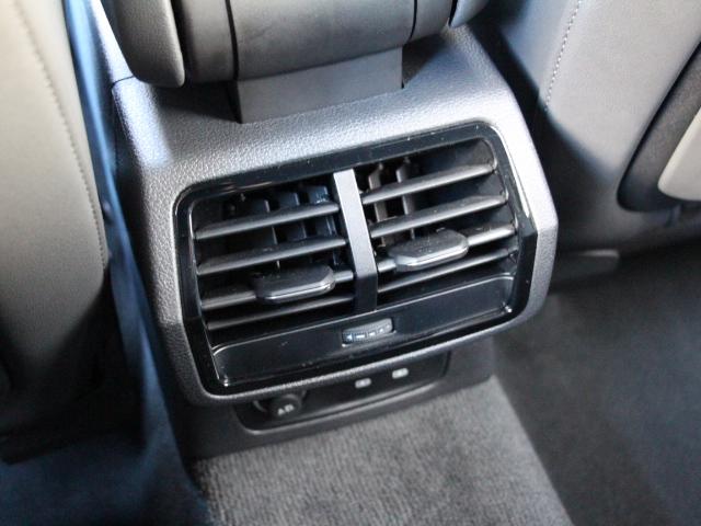 Q3スポーツバック 35TFSI Sライン パーシャルレザー/コンビニエンス&アシスタンスPKG/プラスPKG/スマートフォンインターフェイス/スマホ充電/バーチャルコックピット/アダプティブクルーズコントロール/1オーナー/禁煙(27枚目)