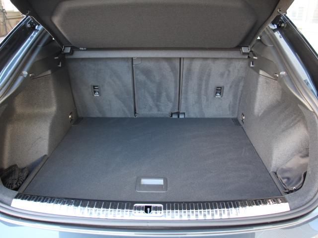 Q3スポーツバック 35TFSI Sライン パーシャルレザー/コンビニエンス&アシスタンスPKG/プラスPKG/スマートフォンインターフェイス/スマホ充電/バーチャルコックピット/アダプティブクルーズコントロール/1オーナー/禁煙(28枚目)