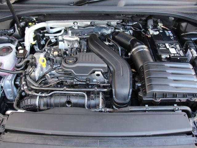 Q3スポーツバック 35TFSI Sライン パーシャルレザー/コンビニエンス&アシスタンスPKG/プラスPKG/スマートフォンインターフェイス/スマホ充電/バーチャルコックピット/アダプティブクルーズコントロール/1オーナー/禁煙(32枚目)